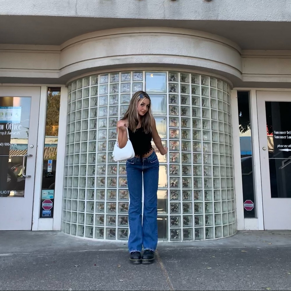 Meet your Posher, Grace